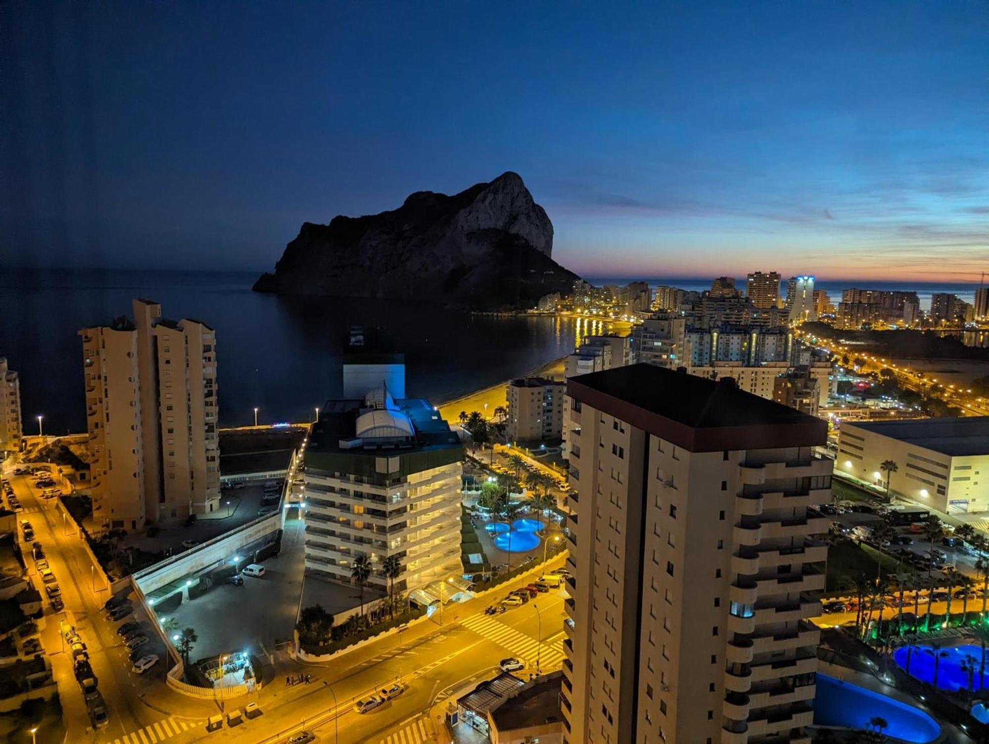 100 M From Fossa Beach In Calpe Exterior photo