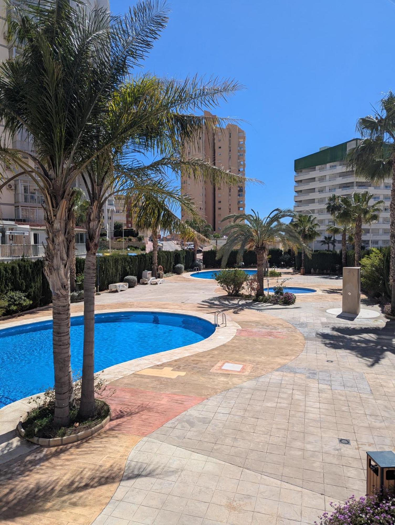 100 M From Fossa Beach In Calpe Exterior photo